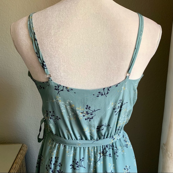 Amour Vert Varden Silk Wrap Dress - Picture 6 of 8